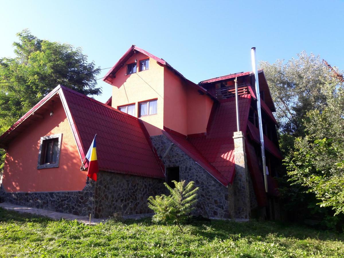 Hotel Casa Daos Nucşoara Exteriér fotografie